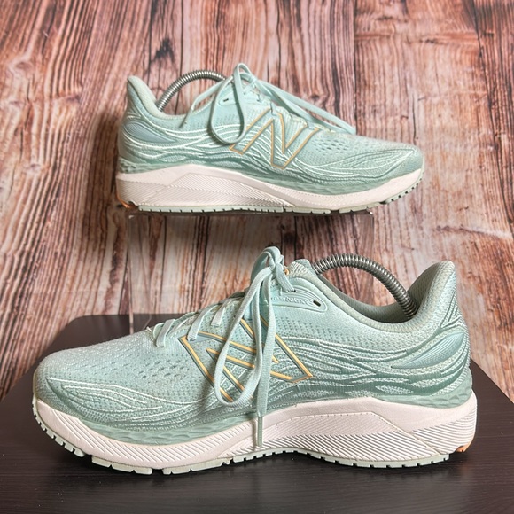 New Balance Fresh Foam 860 Sneakers Womens Sz 11 - Picture 2 of 8